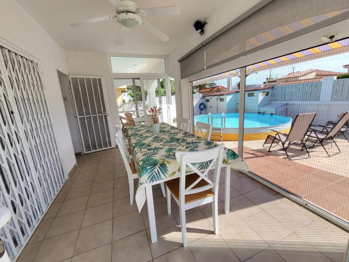 Torredembarra Cosy, Well Equipped House, 5 Min. From The Beach Екстериор снимка